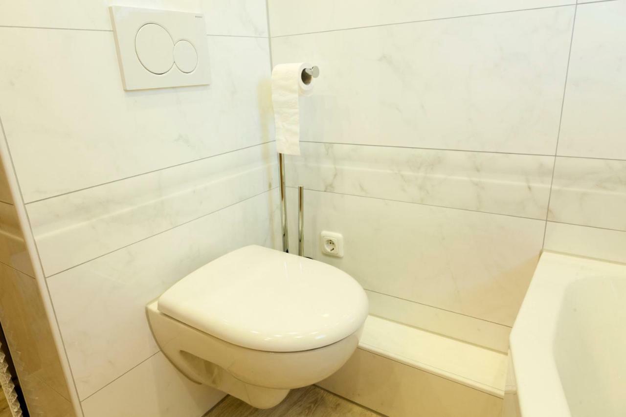 Ferienwohnung Kurrer Plankstadt Bagian luar foto