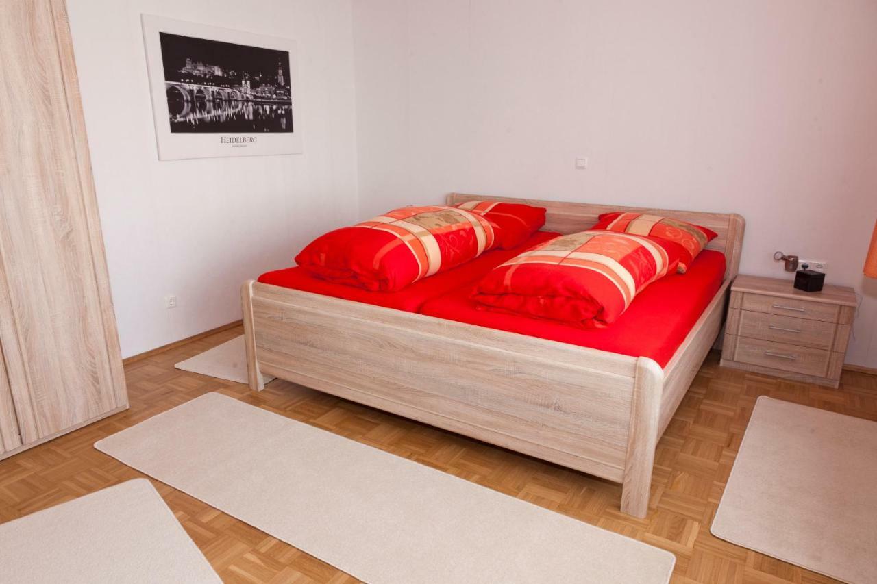 Ferienwohnung Kurrer Plankstadt Bagian luar foto